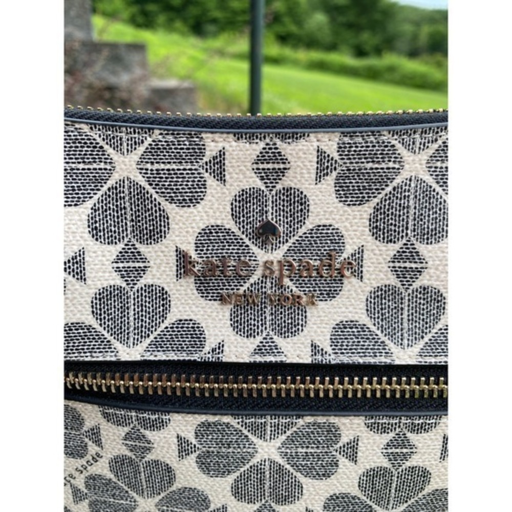 Kate Spade Spade Flower Jacquard Large Swingpack Crossbody Bag Black Cream Purse - Picture 4 of 14